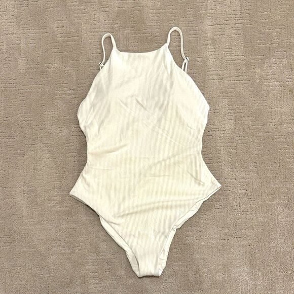NWT* Andie Asbury Ribbed 1 Piece Swimsuit in White - Women's Large - Picture 2 of 8